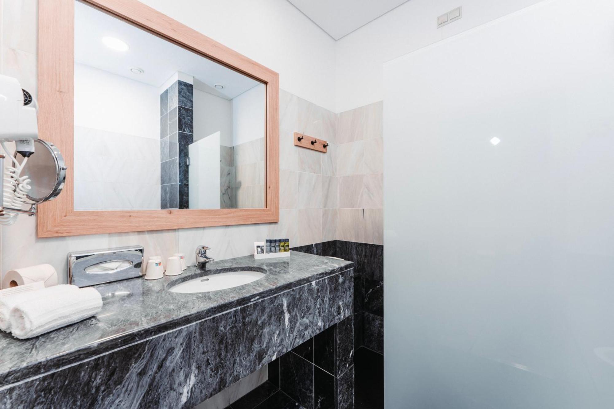 Hotel Minho Віла-Нова-де-Сервейра Екстер'єр фото